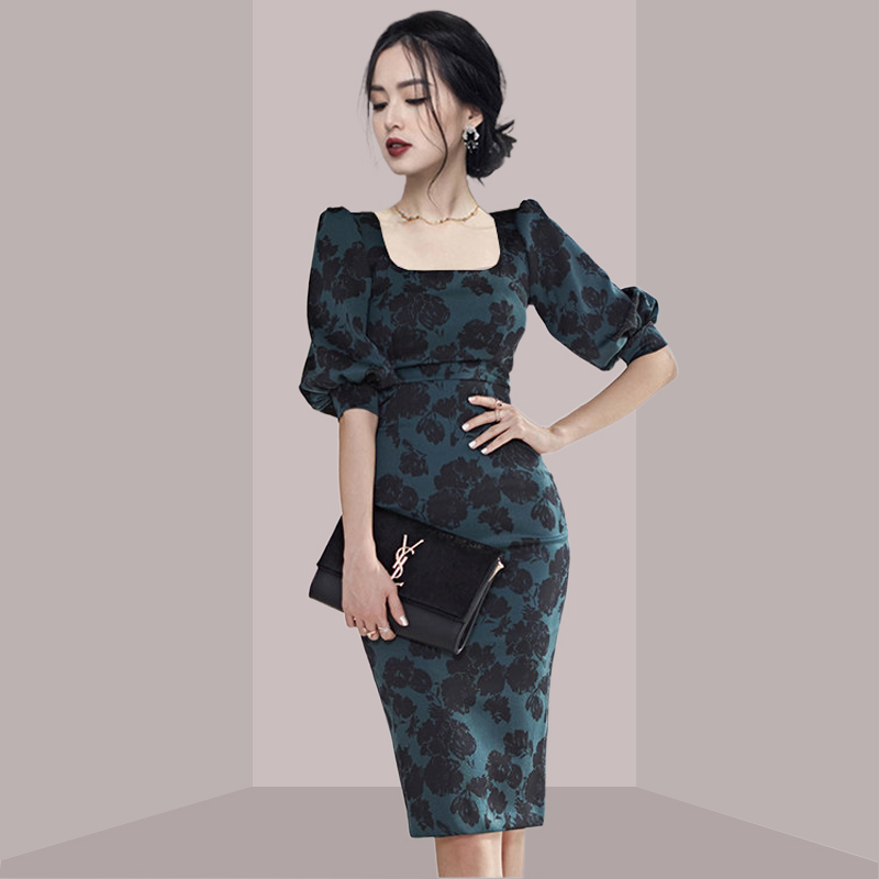 Elegante, vrouwelijke midi-jur - French Vintage Floral Midi Dress recensie en prijs